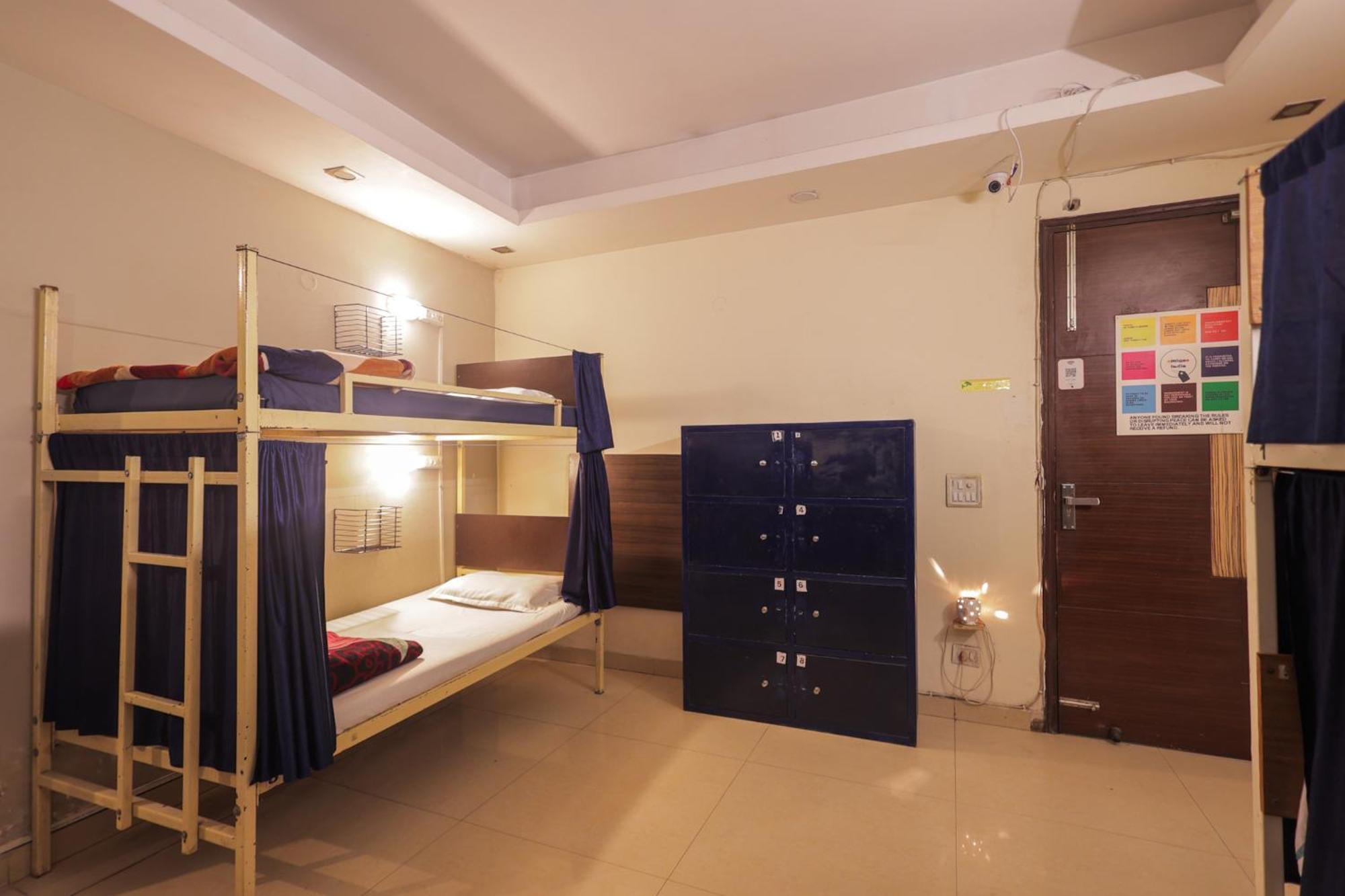 Hostel Amigosindia Neu-Delhi Exterior foto
